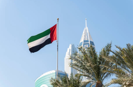 Die Vereinigten Arabischen Emirate bieten damit betroffenen Reisenden eine wichtige Entlastung Die Vereinigten Arabischen Emirate bieten damit betroffenen Reisenden eine wichtige Entlastung
