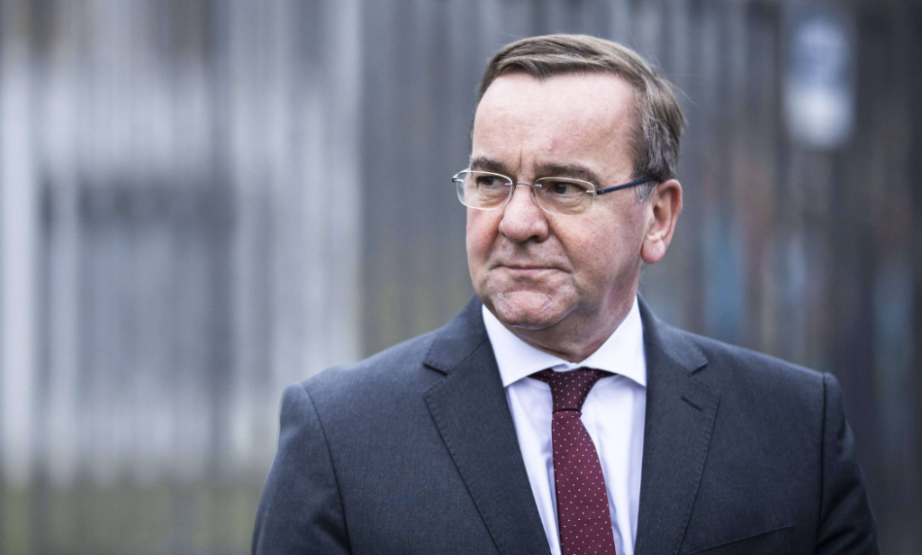 Spannungen um die Straße von Hormus: Politische Vorwürfe und internationale Reaktionen Spannungen um die Straße von Hormus: Politische Vorwürfe und internationale Reaktionen. Deutsche Woche Ihre online Zeitung